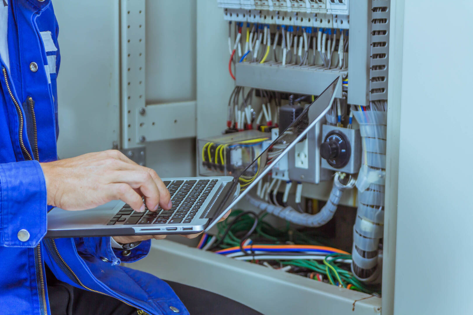 Raytek Electrical and Solar